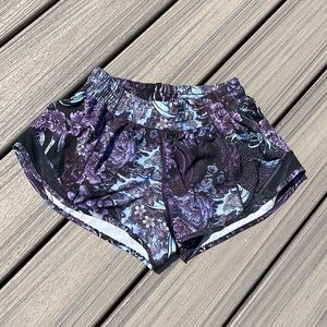 Lululemon shorts size 6